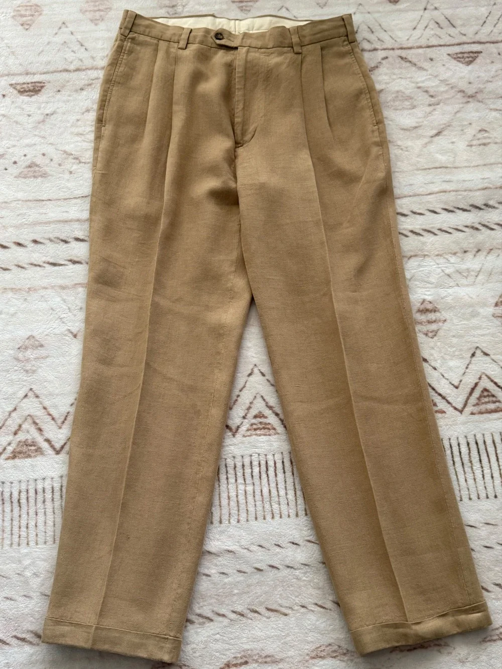 Jos. A. Bank Men’s Tan 100% Linen-Pleated Chinos